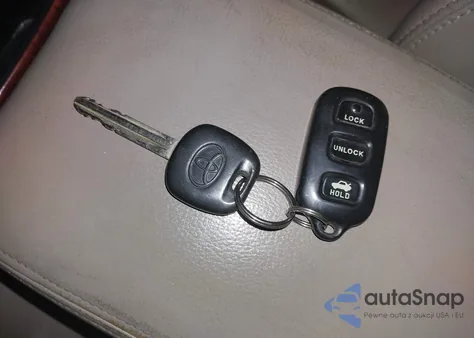 2004 Toyota Camry Xle V6 from USA, damaged, VIN 4T1BF30K44U586366